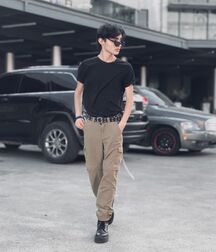 Thursday Boyzzzzz!! 622a56f012a76.jpg