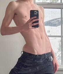 Hot Boyzzzzz!! 622be21f3c74b.jpg