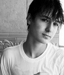 Bonus Boyzzzzz!!  622e01f21c31e.jpg