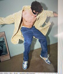 Monday Boyzzzzz!!  622ff68b1f0dc.jpg