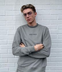 Monday Boyzzzzz!!  622ff6af37167.jpg