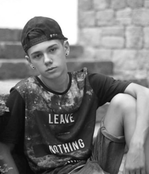 Boy porn teen Gay Tube Selfie Guys 5f7b90c10f265.png