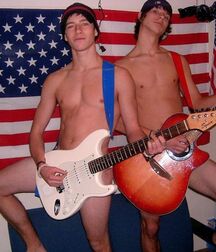succme - Boys making music 2 - guitars gay tube 5ff109dbe1474.jpg