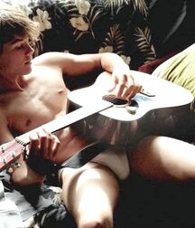 succme - Boys making music 2 - guitars gay tube 5ff109e17d474.jpg