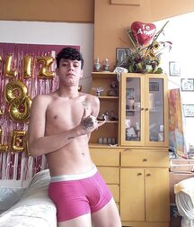 Succeed - boys porn in pink  60bfbc13248f8.jpg