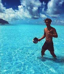 Paradise Boys - Justin 57d7d45078693.jpg