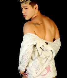 Luca Trevillato Model Gay Tube 5fc3e9e778422.jpg