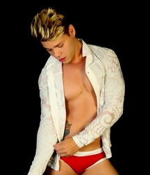 Luca Trevillato Model Gay Tube 5fc3e9ebd9386.jpg
