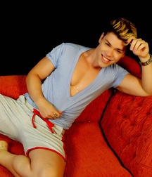 Luca Trevillato Model Gay Tube 5fc3e9f98d920.jpg