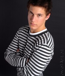 Werner - NovelArt Gay Tube 5fe7cc12e99e4.jpg