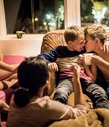 A small collection of my favorite gay tube pics 5f82d12707677.jpg