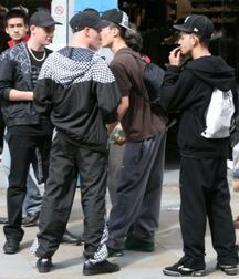 UK Chavs Gay Tube 5f29d8f987136.jpg