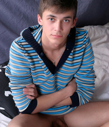 l1vethru-pasha 5f3352f226e48.jpg