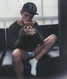 Dan 21 Boys in White Socks 5fa5dfe42d00d.jpeg