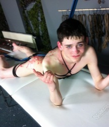 twinks 5c2a9037e4f13.jpg