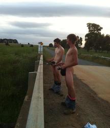 twinks 5c2a906258b37.jpg