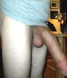 smelly feets and cocks to sniff 5e110049d7601.jpg