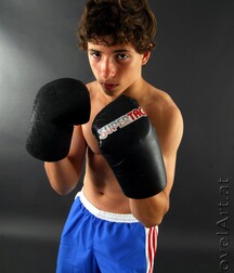 Andreas the German boxing champion 5f457b28cc9b5.jpg