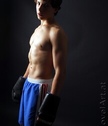 Andreas the German boxing champion 5f457b3874668.jpg