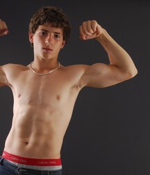 Andreas the German boxing champion 5f457b7965b75.jpg