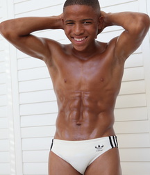 Athlete-Derek-Bodybuilding VIP 5f5904b2c924b.jpg