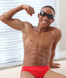 Athlete-Derek-Bodybuilding VIP 5f59050513190.jpg