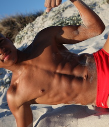 Athlete-Derek-Bodybuilding VIP 5f59058baec77.jpg