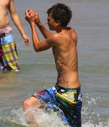 Favorite web findings gay tube summer boys 601fcb479466f.jpg
