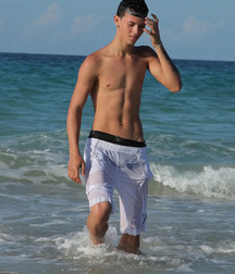 Favorite web findings gay tube summer boys 601fcb4a8157f.jpg
