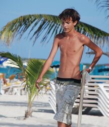 Favorite web findings gay tube summer boys 601fcb5da3baf.jpg
