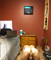 me naked 5f38b93d851c9.jpg