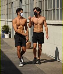 Rockin' Those Face Masks 5f42f2da5bdc5.jpg