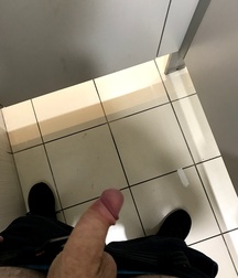 Divine cocks boys porn 1 5fda0b89a1af4.jpg