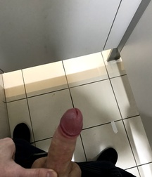 Divine cocks boys porn 1 5fda0ba28528c.jpg