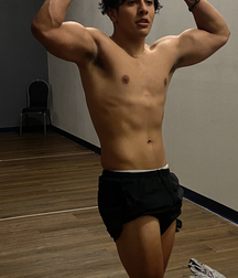 Hot straight dudes shirtless 5f40e8e593070.jpeg
