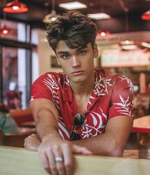 Some boys shirtless gay tube 5f4f2fb28d834.jpg