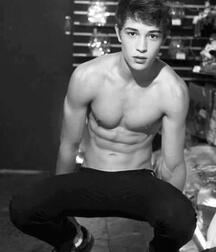 Very Cute & Very Fit  !!! 5f4d8ec2c7b59.jpg