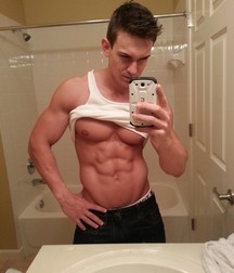Muscle boys 582f79b26aa99.jpg