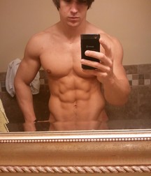 Muscle boys 582f79c94dc3a.jpg