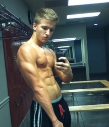 Muscle boys 582f79ed8eca2.jpg