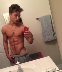 Muscle boys 582f79f29275c.jpg