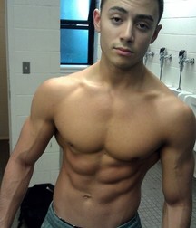 Muscle boys 582f79fe034e3.jpg