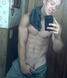 Muscle boys 582f7a057806f.jpg