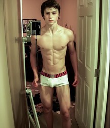 Muscle boys 582f7a1ee1f98.jpg