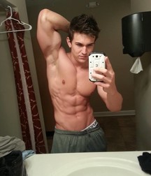 Muscle boys 582f7a41be7ab.jpg