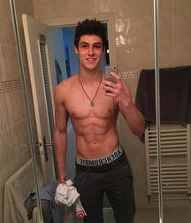 Muscle boys 582f7a635118e.jpg