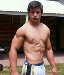 Muscle boys 582f7aa76823e.jpg