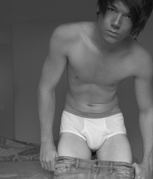 White Briefs 58335cf2382e1.png