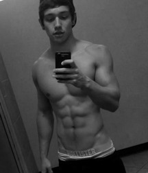 Muscular boys 59cb36b0f10f2.jpg