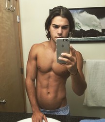 Muscular boys 59cb372f7cb2c.jpg